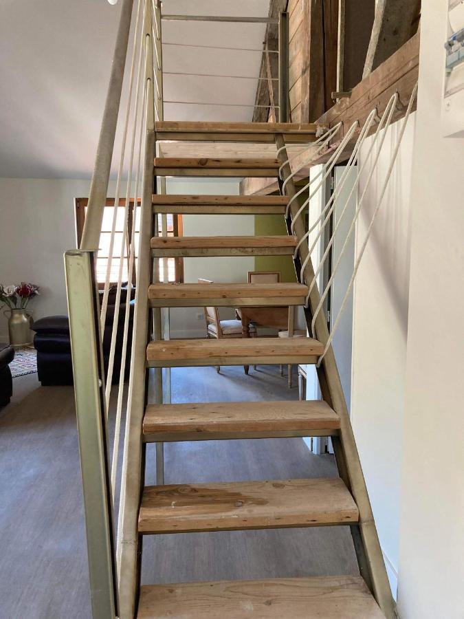 Le Carrosse, La Diligence, Centre Saint Jean De Losne Tarif 2Pers 1 Chambre, Tarif 4 Pers 2 Chambres المظهر الخارجي الصورة
